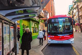 El nuevo servicio de bus urbano de Torrevieja prevé rebajar los tiempos de espera un 50%