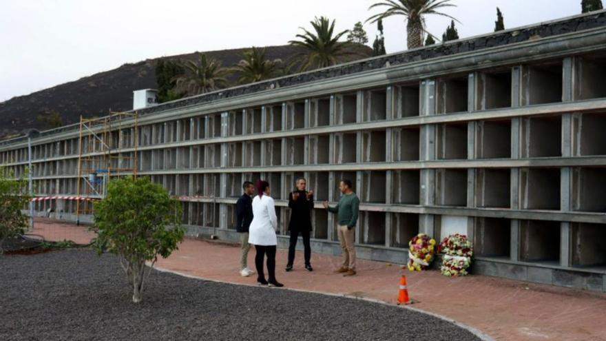 El cementerio de Las Manchas vuelve a recuperar su actividad