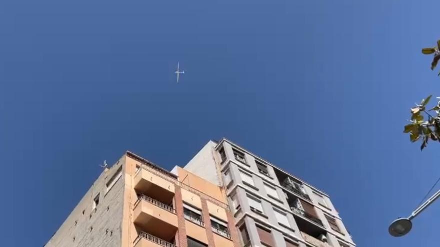 Vídeo: Una aeronave sobrevuela Castelló y nadie sabe por qué