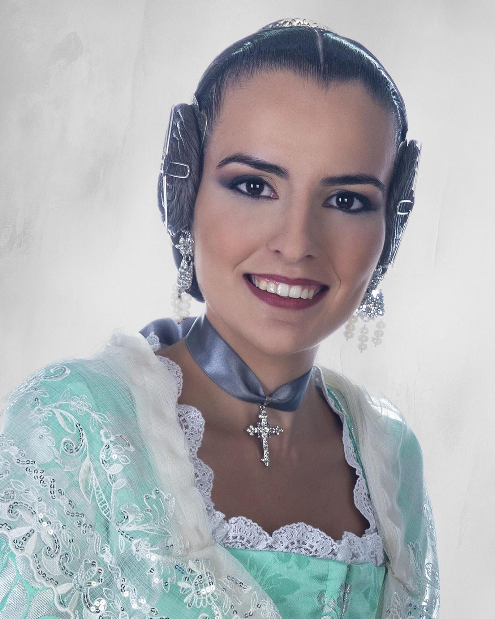 EL CARMEN - Julia Chueca Melchor (Plaza del Arbol)