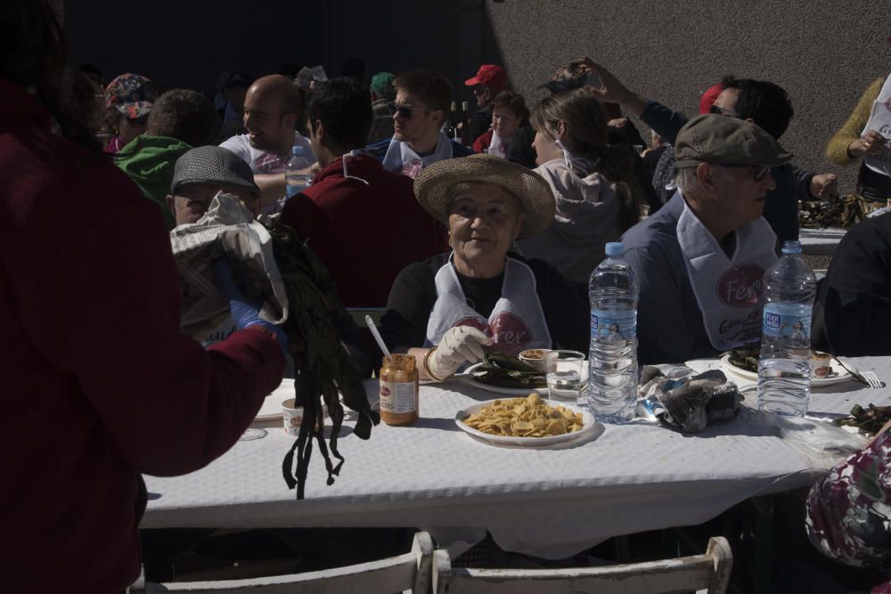 Les imatges de la calçotada popular del Regió 7