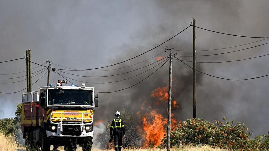 L'incendi de la Catalunya del Nord afecta 4.500 hectàrees