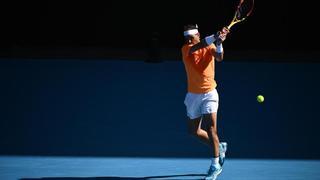 Nadal supera un complicado debut en Australia