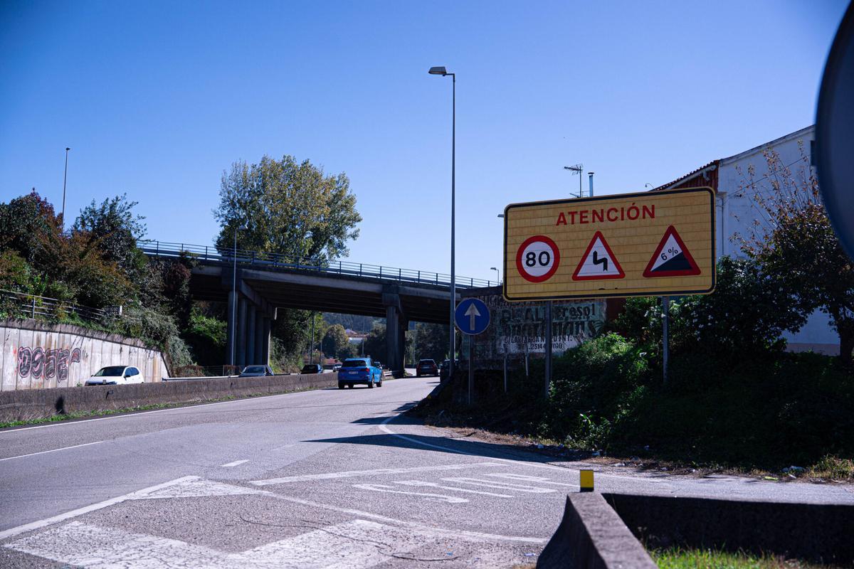 Acceso a la A-55 en Bembrive.