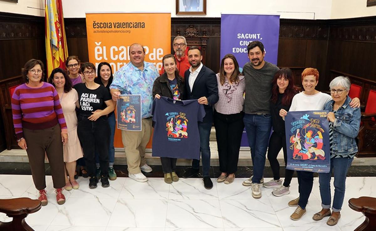 Participantes en la presentación del triple evento.