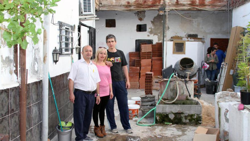 Los últimos vecinos del corralón abandonaron sus casas el 25 de abril.