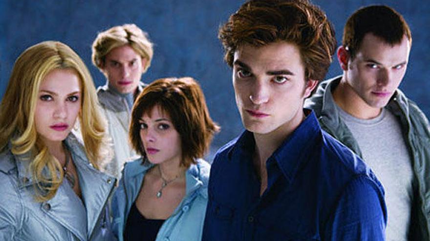 Los protagonistas de &quot;Crepúsculo&quot;.