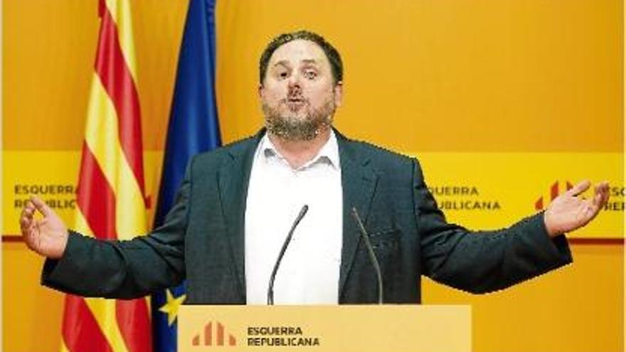 Junqueras exigeix que es continuï negociant i evita pronunciar-se sobre Mas