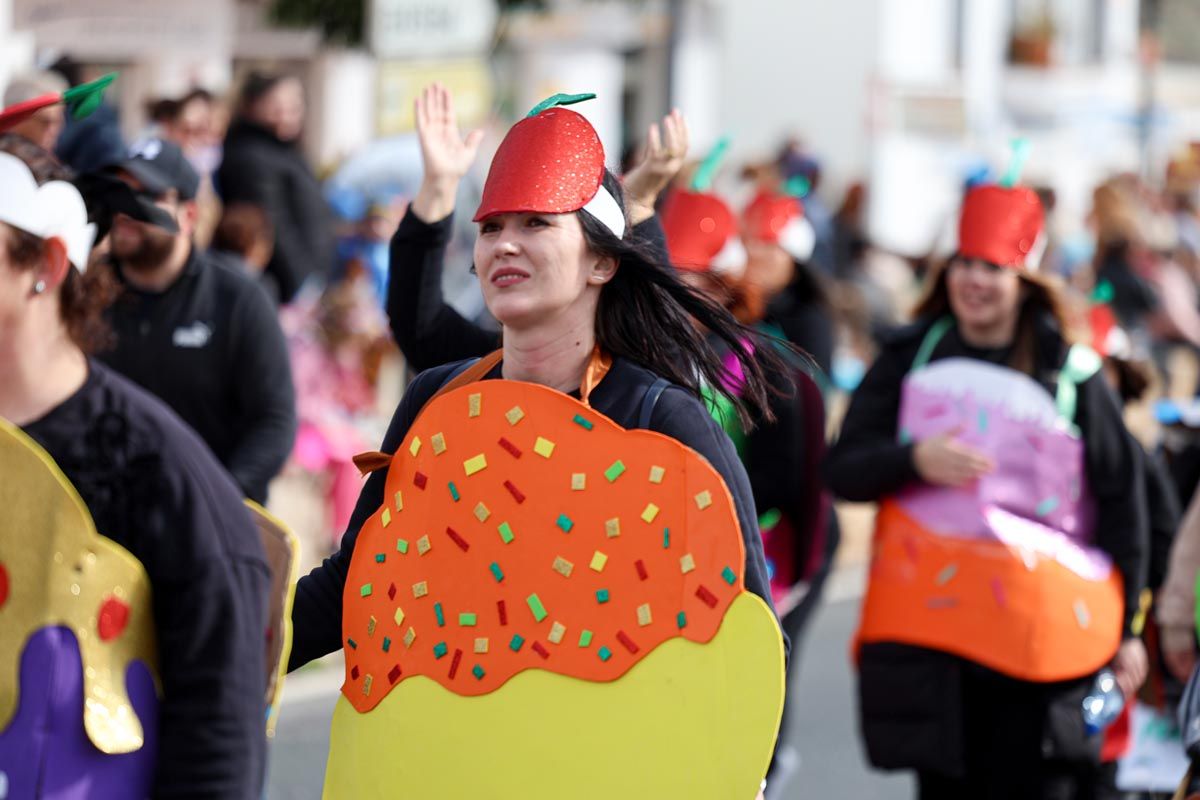 Todas las imágenes de la rúa de carnaval de Sant Josep