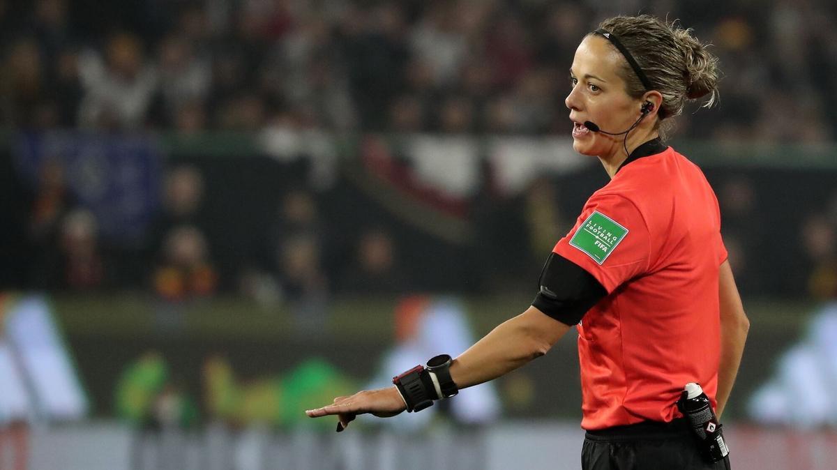 Ivana Martinčić en el encuentro entre Alemania y Liechtenstein en el partido clasificatorio para el último mundial.