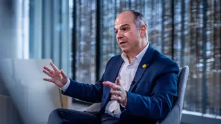 Junts asegura que Catalunya podrá cerrar los CIE cuando tenga las competencias en inmigración