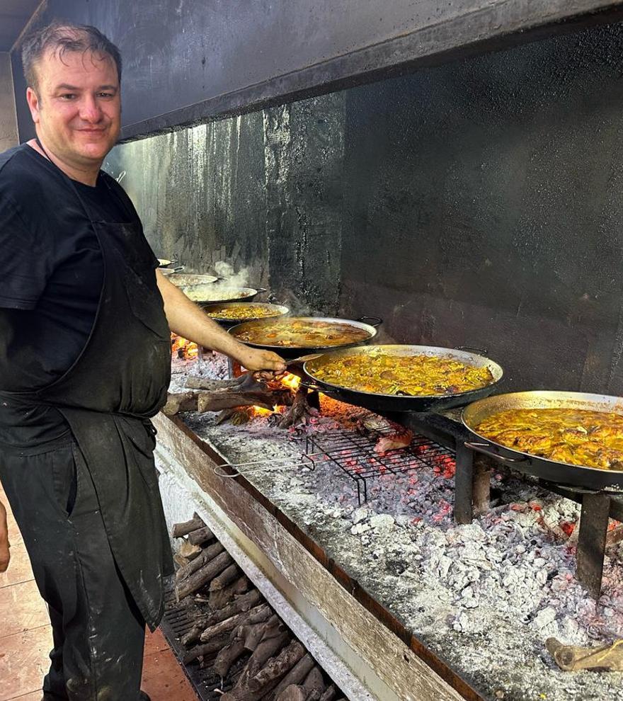 La Garrofera: Cultura popular servida en paella de leña