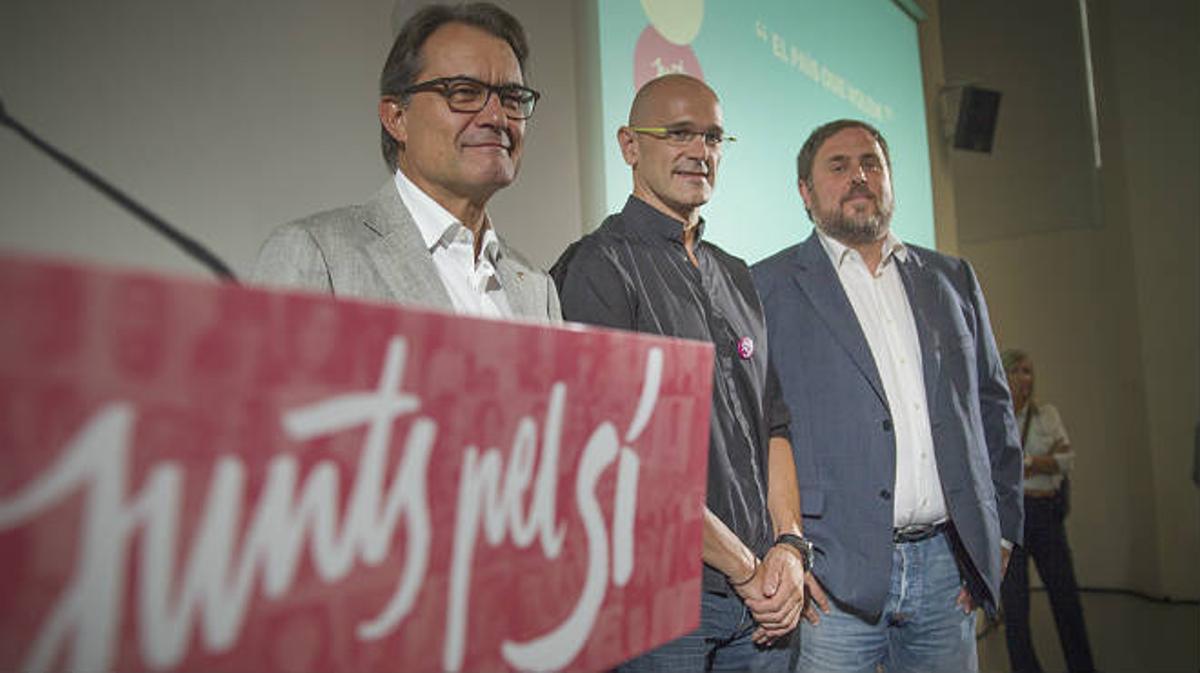 Declaracions d’Artur Mas en què demana una gran majoria el 27-S a favor de Junts pel Sí. 