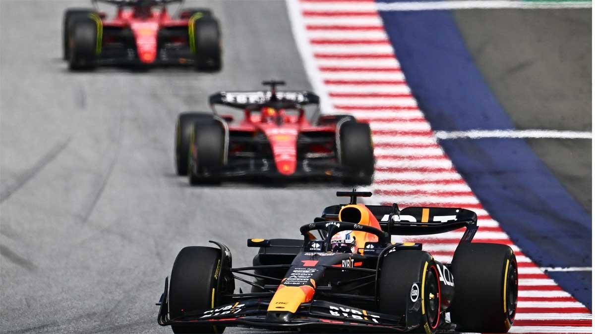 Verstappen, perseguido por los Ferrari en el Red Bull Ring