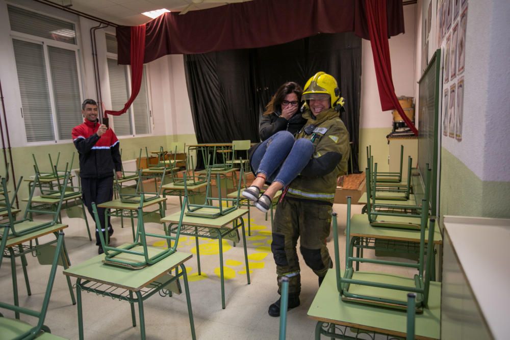 Simulacro de terremoto en el colegio Luis Vives