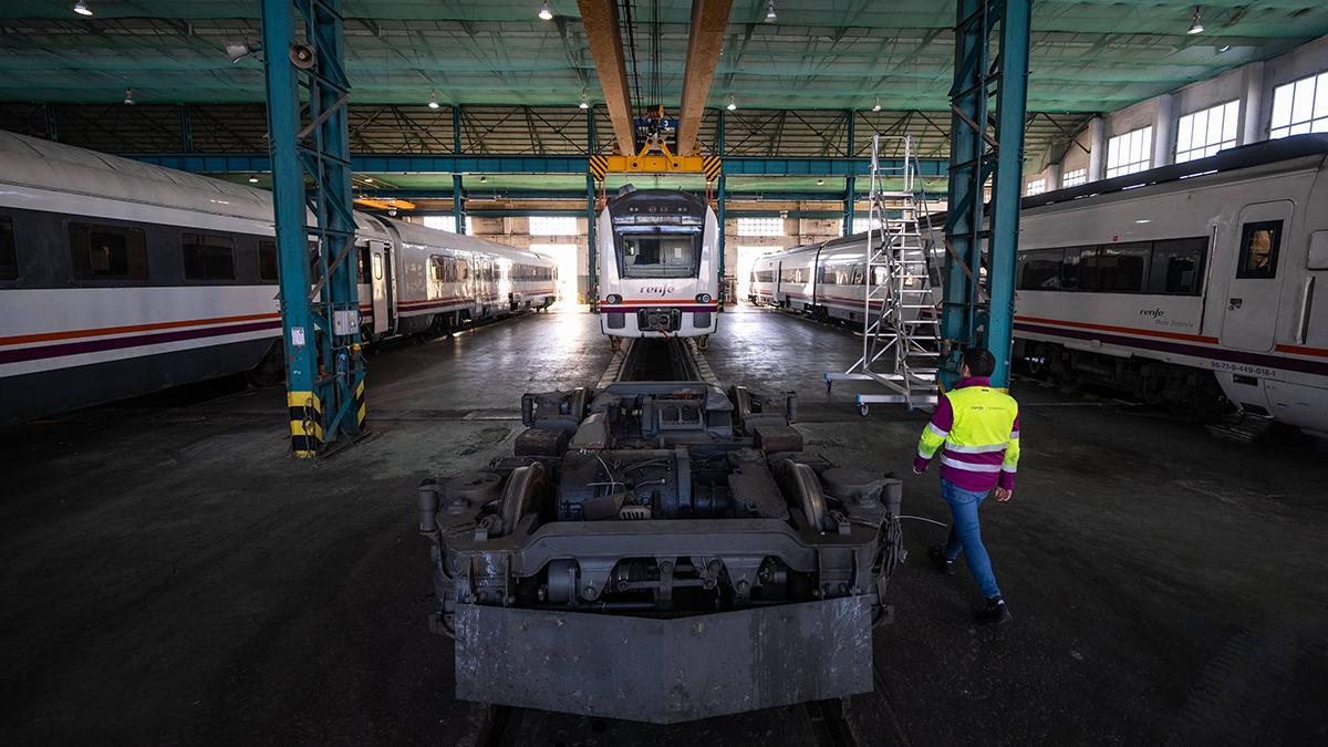 Visita a los talleres de Renfe en Sant Andreu Comtal