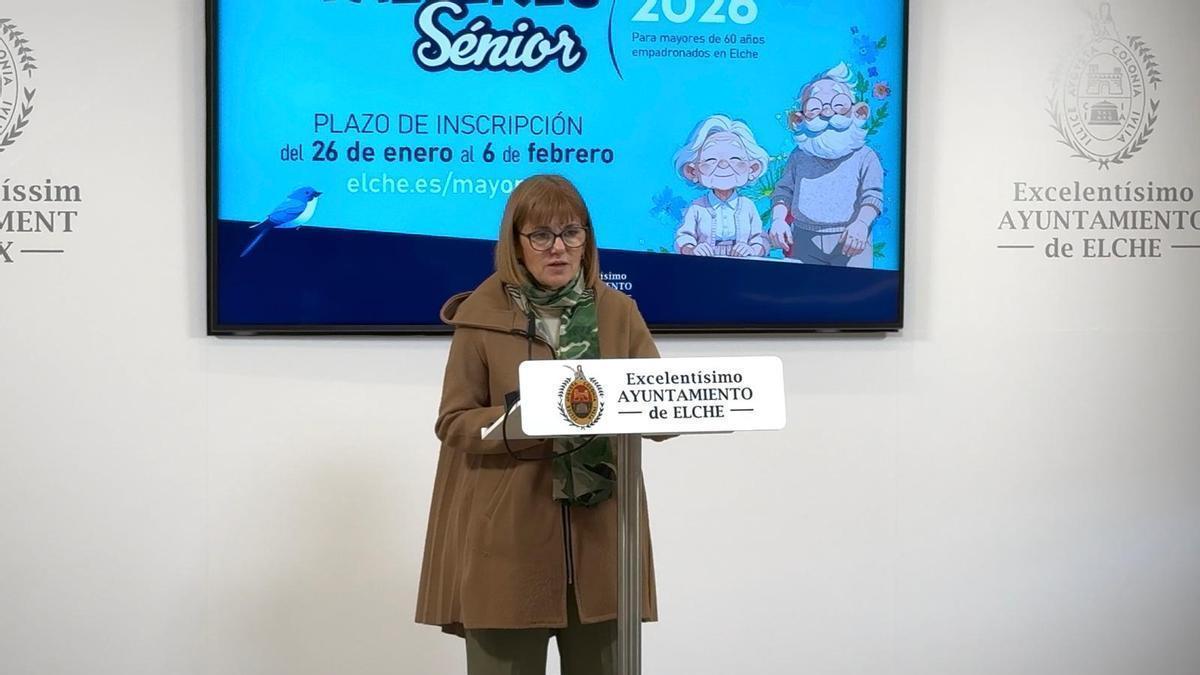 La concejala Aurora Rodil presentó este viernes las actividades para mayores en Elche