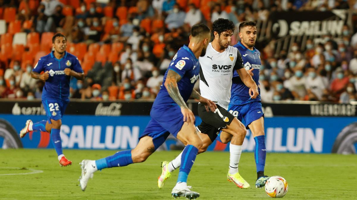 Valencia - Getafe: el estreno de Liga, en imágenes