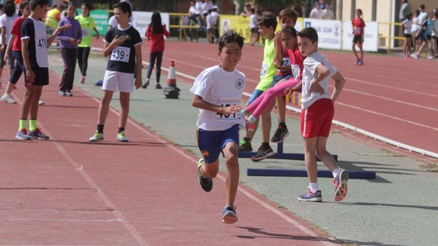 Campeonato Intercentros escolar de Atletismo en Cartagena