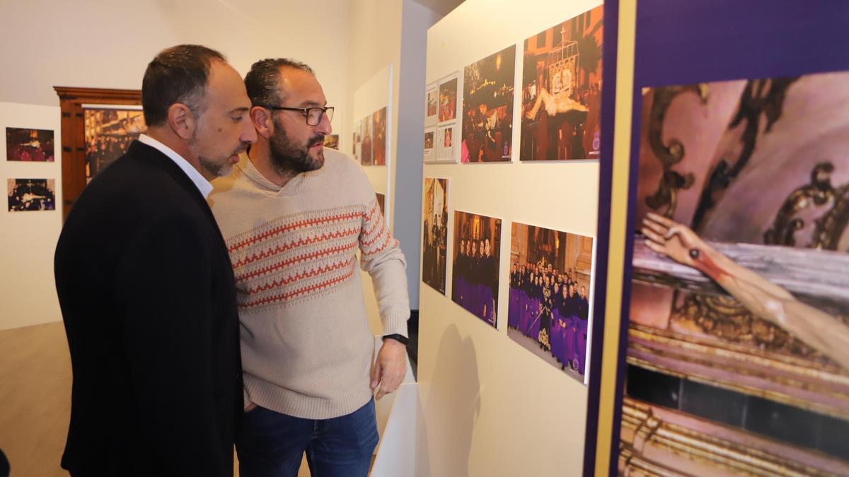 La muestra ha despertado gran admiración entre los apasionados de la Semana Santa de Lorca.