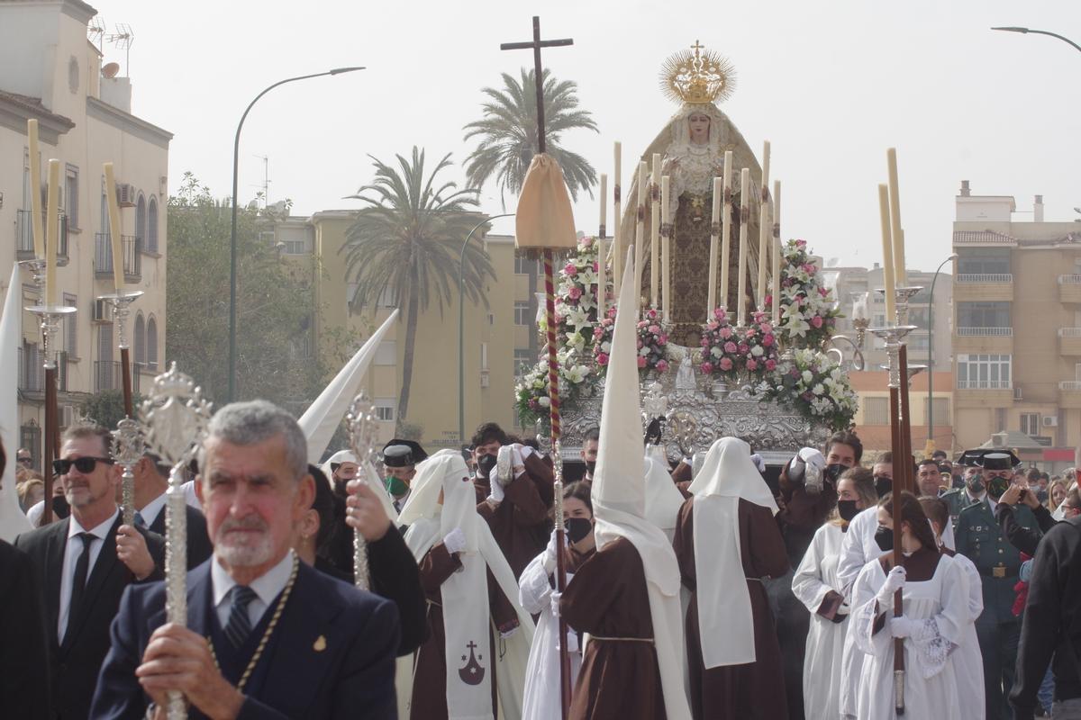 Salida procesional de Lágrimas del Carmen en Huelin