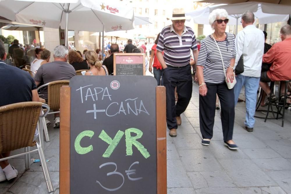 Los turistas disfrutan de Carthagineses y Romanos