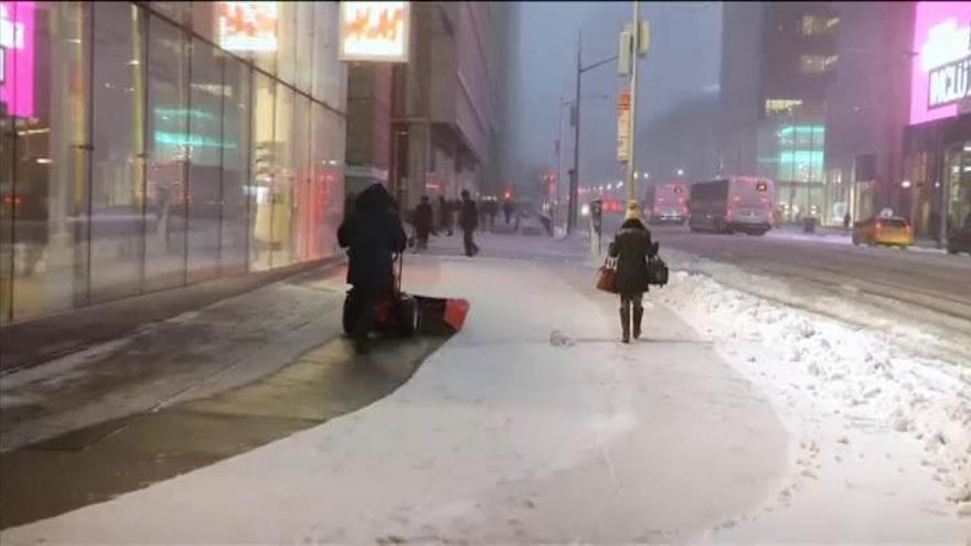Nueva York en estado de emergencia por la gran nevada