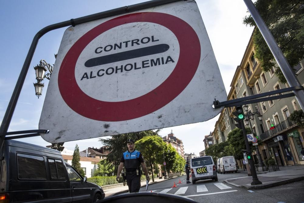 Control de alcoholemia de la Policía de Oviedo