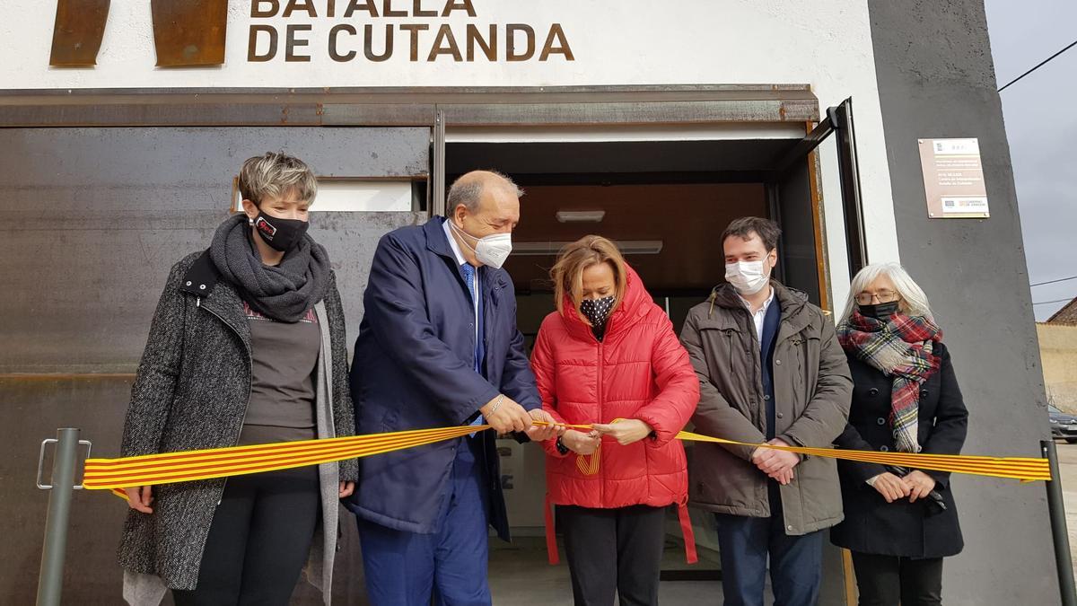 Un momento de la inauguración del Centro de Interpretación Batalla de Cutanda.