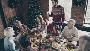 "No dejemos que las discrepancias nos afecten en los encuentros navideños"