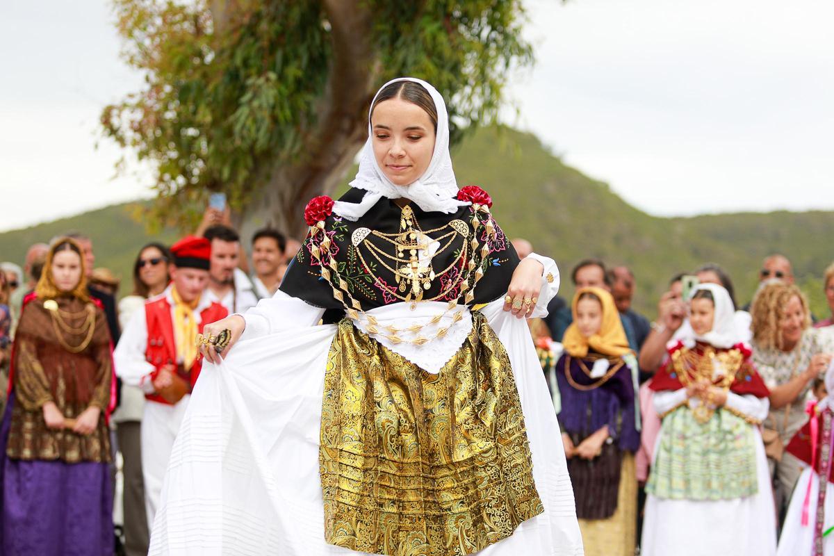 La ‘emprendada’ es una joya que antiguamente formaba parte de la dote familiar.