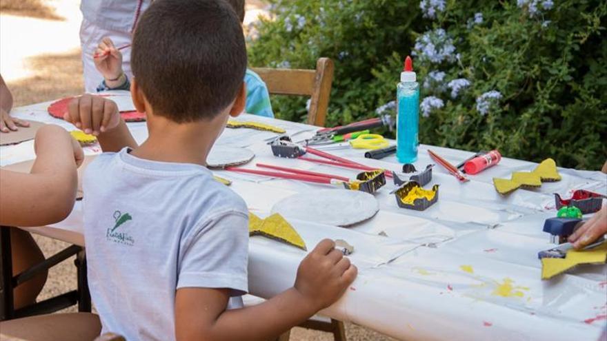 Los talleres de ‘Vive el Verano ‘ se trasladan al parque del Guadiana