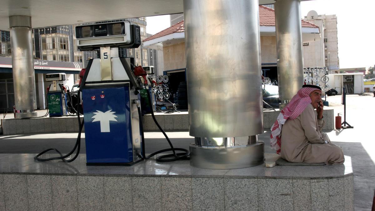 Una gasolinera en Arabia Saudí.