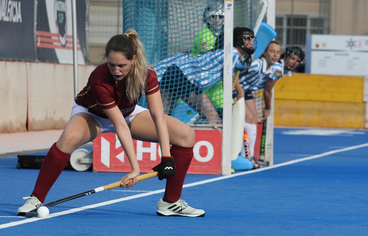 El polideportivo Virgen del Carmen-Beteró presenció la derrota local en el segundo duelo de la jornada entre el Xaloc y el Egara.