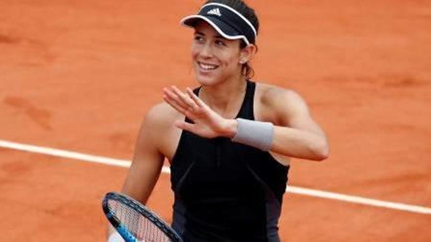 Muguruza, feliz tras su victoria ante Sharapova.