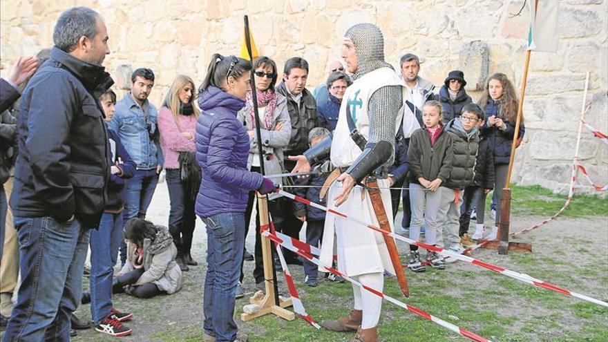 Mercadillo y exhibiciones en las plazas logrosanas