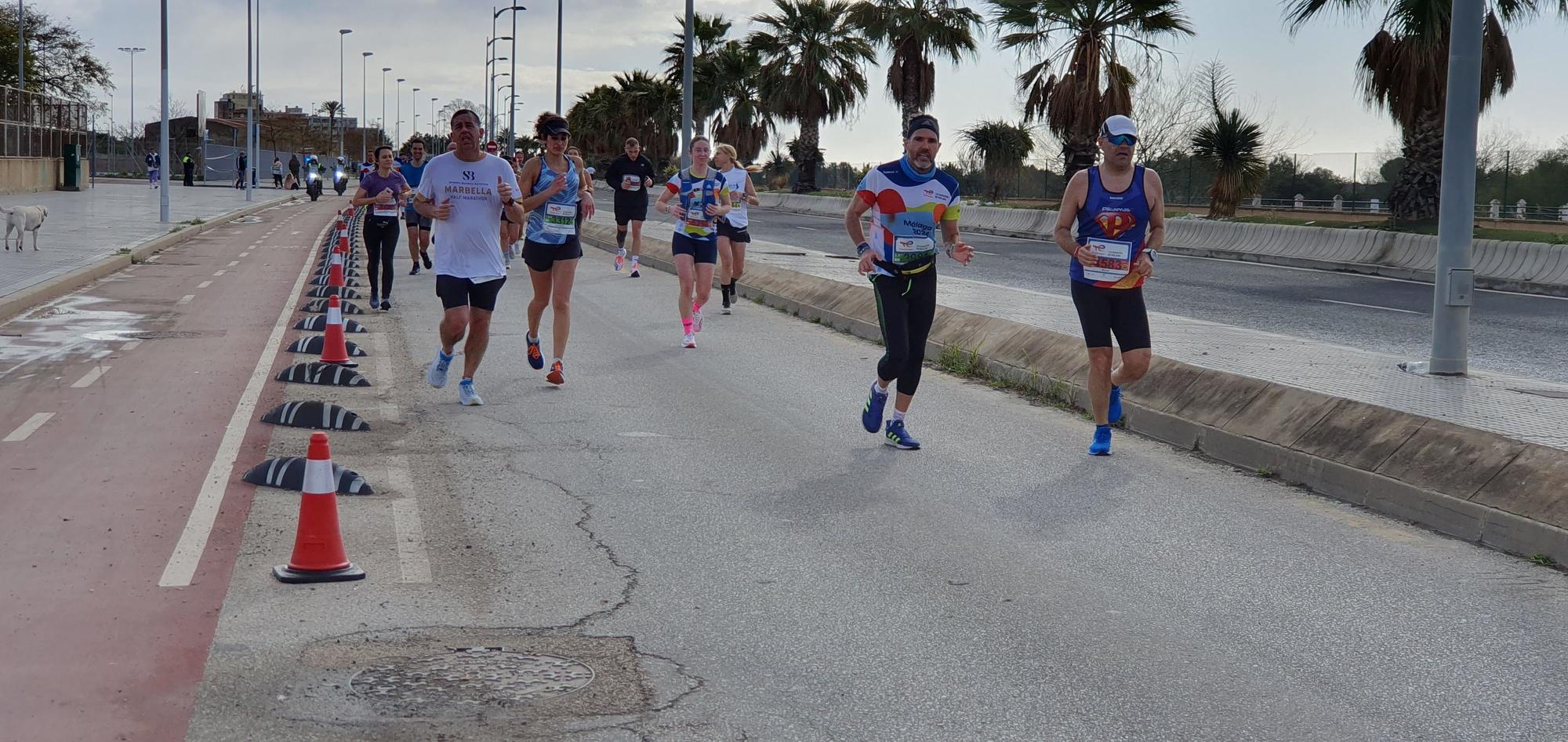 Búscate en la XXXIII Media Maratón que se ha celebrado en Málaga en la mañana de este domingo 10 de marzo de 2024 