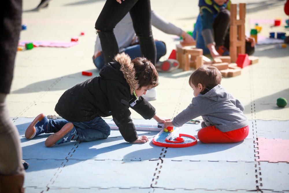 Sant Sebastià se acerca a los niños con la fiesta de sa Riera