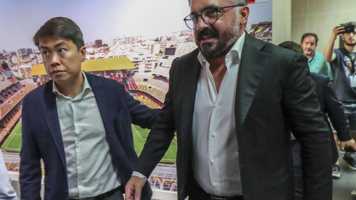 Gennaro Gattuso se presentó en su nuevo club con una rueda de prensa que ofreció en Mestalla. | F. CALABUIG