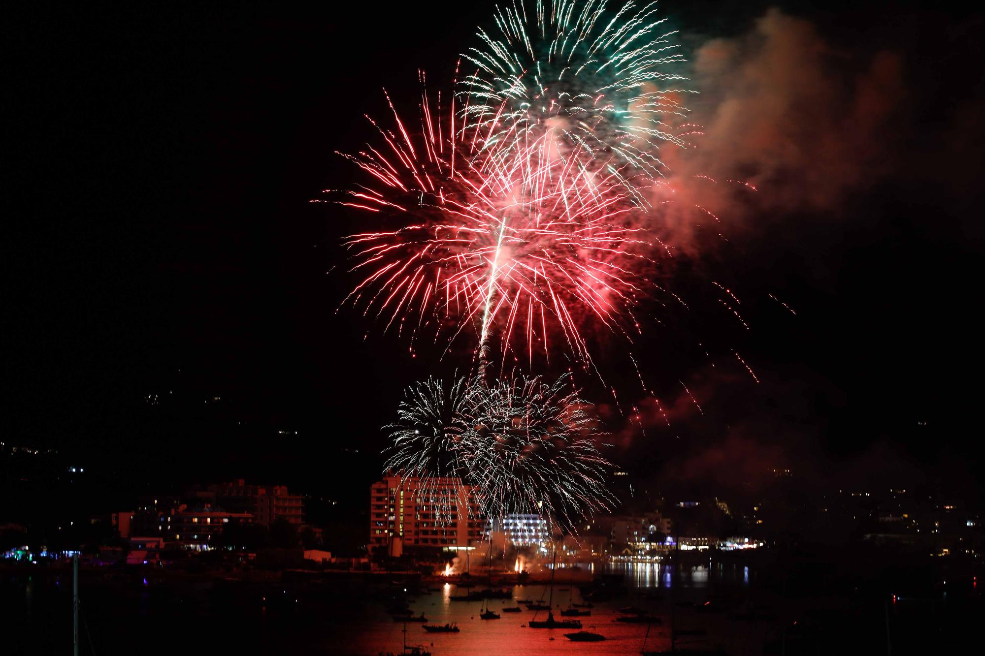 Fuegos artificiales en Sant Antoni (2022)