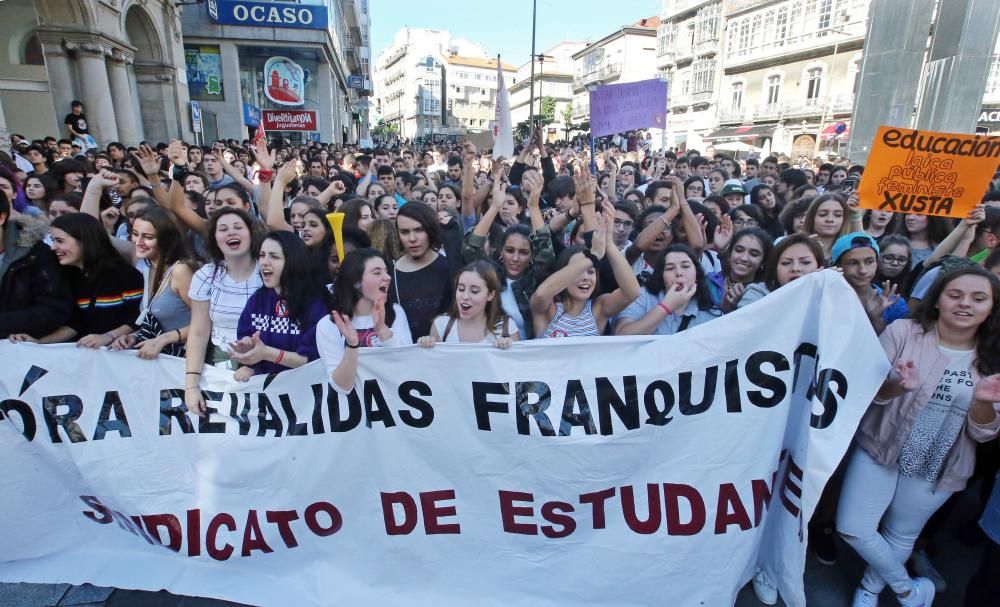 Marchas contra la reválida desde los institutos