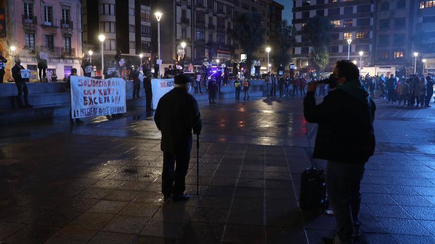 Concentración de hosteleros en el Náutico en Gijón