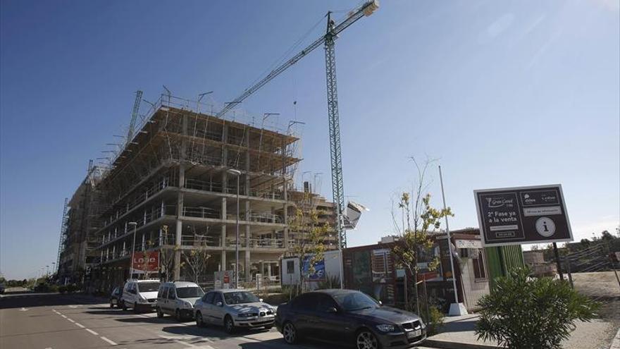 La venta de pisos vuelve al nivel del 2009 en Aragón