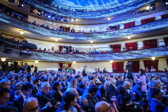 Acto institucional del Día de Canarias en el Teatro Guimerá