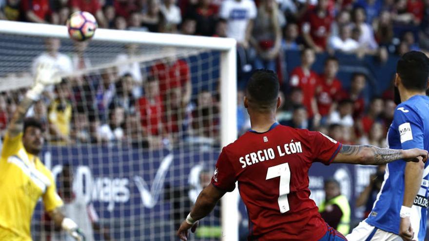 Osasuna festeja su primer triunfo en casa en Liga