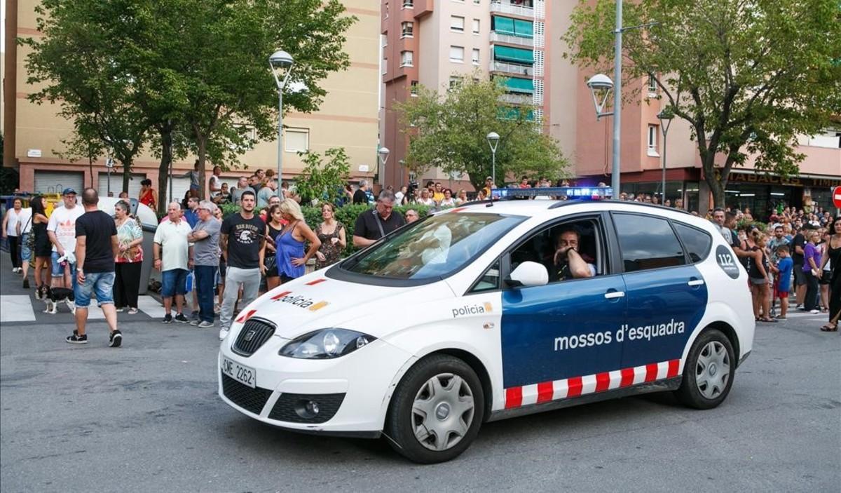 zentauroepp44891727 3 9 2018   la llagosta   concentraci   dels veins per uns di180904103550