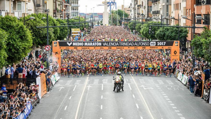 Salida del Medio Maratón Valencia Trinidad Alfonso