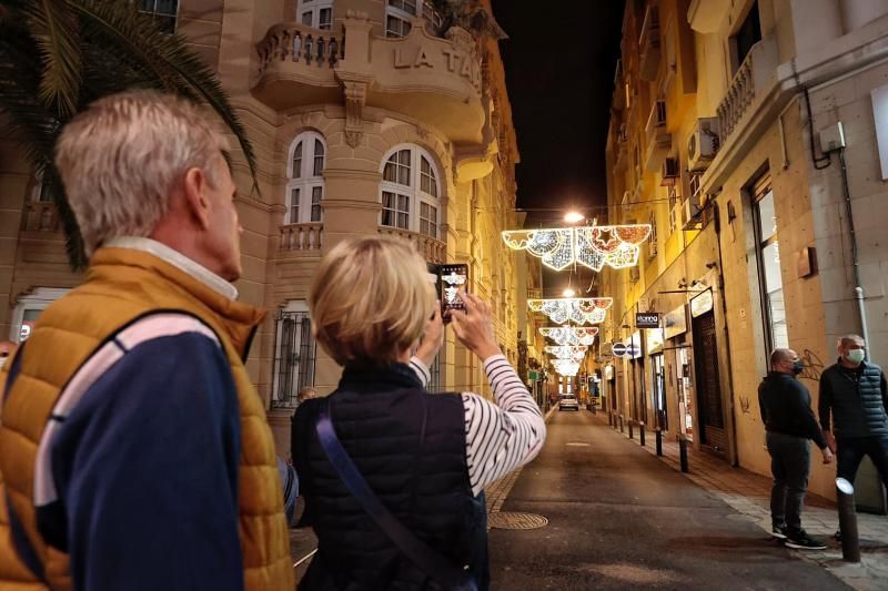 Prueba de la iluminación de Navidad de Santa Cruz