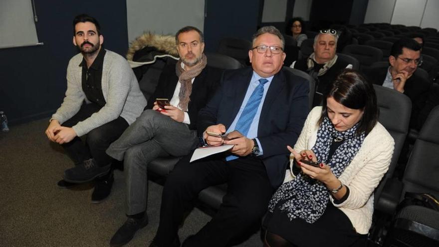 Asistentes al acto celebrado en el Museo Arqueológico.