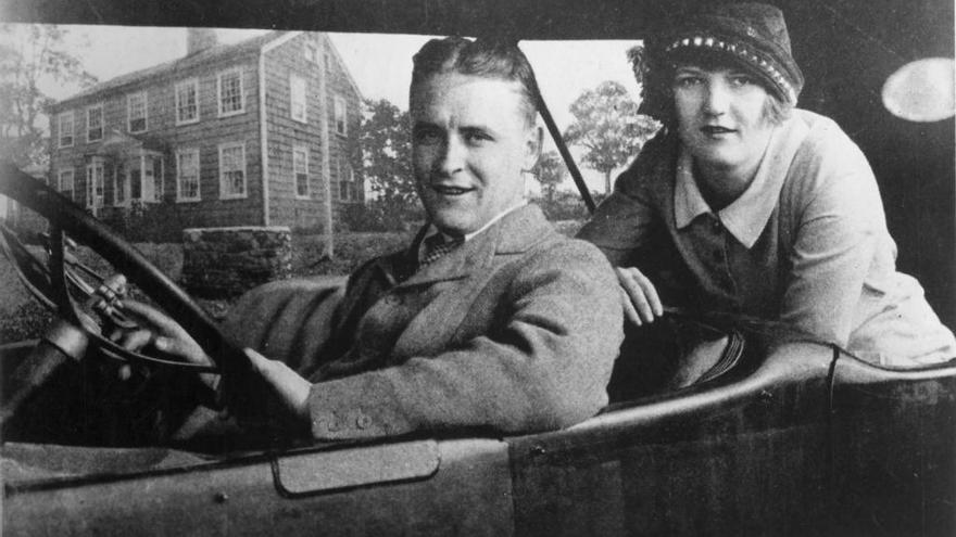 Zelda y Francis Scott Fitzgerald, en su luna de miel.